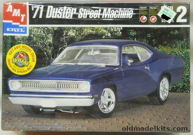 AMT 1/25 1971 Plymouth Duster, 8334 plastic model kit